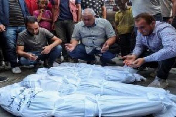 غزة:
أكثر
من
3
آلاف
مفقود
ونحو
8
آلاف
جثمان
تحت
الأنقاض