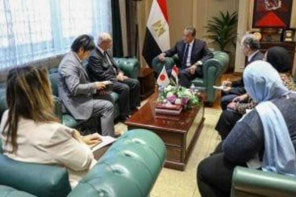 وزير
الصحة
يستقبل
سفير
اليابان
لبحث
تعزيز
التعاون
الصحى