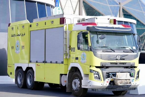 «الدفاع
    المدني»
    تستعرض
    شاحنة
    التدخل
    في
    حوادث
    الانهيارات
    بمعرض
    الدفاع
    العالمي