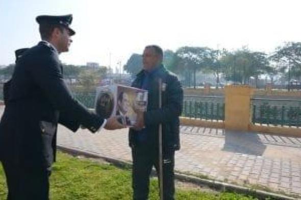 تحت
رعاية
رئيس
الجمهورية..
«كلنا
واحد»
ترسم
البسمة
على
وجوه
الأسر
الأولى
بالرعاية