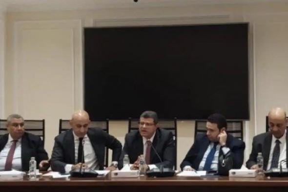 تشريع
      جديد
      لزيادة
      سنوات
      التعليم
      الإلزامي
      وتقليل
      مواد
      الثانوية
      العامة
      لرفع
      العبء
      عن
      الطلاب..
      تصريحات
      هامة
      لوزير
      التعليم