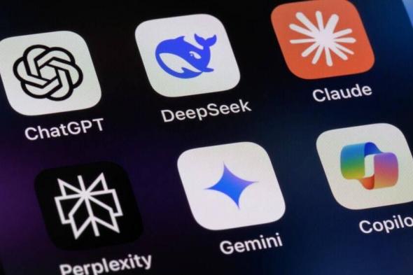 سباق
      الذكاء
      الاصطناعي
      يشتعل..
      أوبن
      أيه
      آي
      تحذر
      الكونغرس
      من
      استغلال
      ديب
      سيك
      للنماذج
      الأمريكية