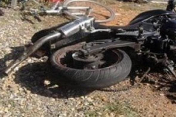 مصرع
شاب
وإصابة
آخر
فى
حادث
تصادم
موتوسيكل
برصيف
كوبري
ميت
غمر