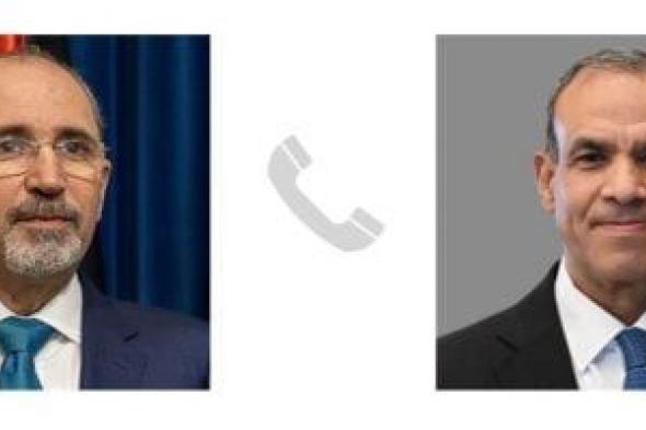 وزير
الخارجية
يبحث
مع
نظيره
الأردني
سبل
تعزيز
التنسيق
المشترك