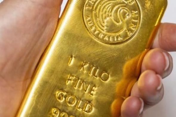 الذهب
      ينتعش
      قليلاً
      عند
      5000
      دولار
      بدعم
      عمليات
      الشراء