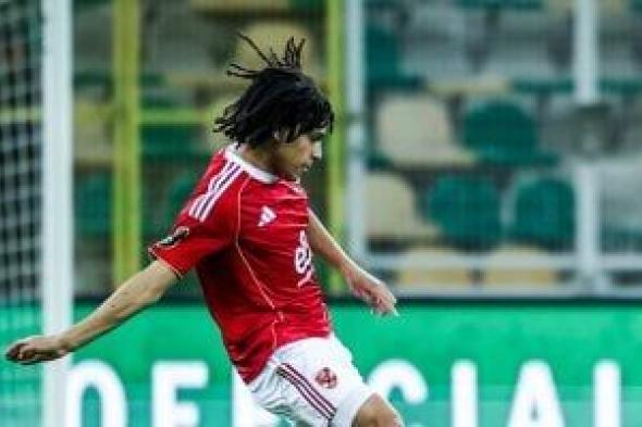 توروب
يعيد
مروان
عثمان
لقيادة
هجوم
الأهلى
أمام
الجيش
الملكى
المغربى