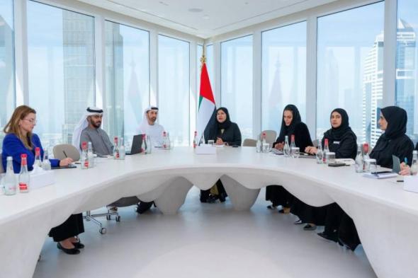 سناء
      سهيل:
      نسعى
      لحماية
      أطفالنا
      من
      المخاطر
      الرقمية