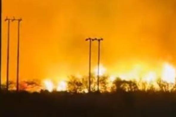 حريق
ضخم
فى
مصفاة
نفط
بهافانا
يثير
حالة
طوارئ
فى
كوبا