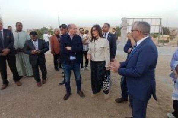 فى
أولى
مهامها..
وزيرة
الثقافة
تتفقد
سمبوزيوم
أسوان
الدولى
للنحت