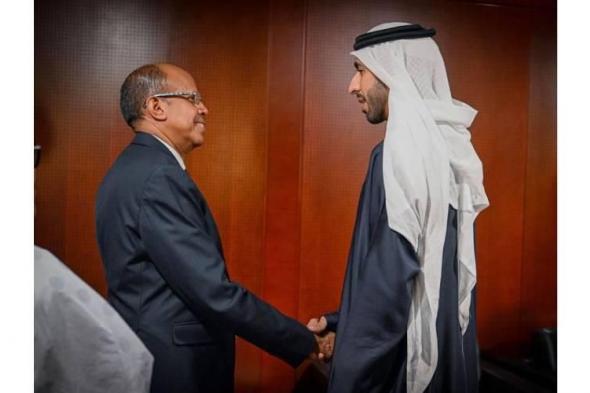 الاتحاد
      الإفريقي:
      ملتزمون
      بتعزيز
      التعاون
      مع
      الإمارات
      في
      مجالات
      السلام
      والأمن