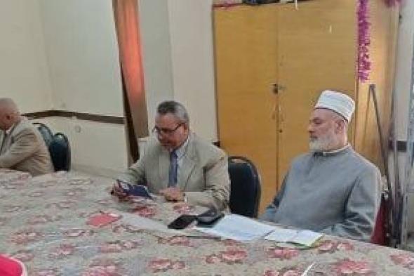 بدء
فعاليات
الموسم
العاشر
من
«تحدي
القراءة
العربي»
في
معاهد
سوهاج
الأزهرية