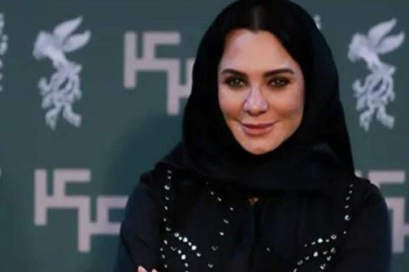 تكريم
إيراني
لـ
سلاف
فواخرجي..
جائزة
تُشعل
الانقسام