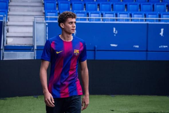 تعرف
      إلى
      سبب
      عدم
      مشاركة
      حمزة
      عبدالكريم
      مع
      برشلونة
      في
      المباريات