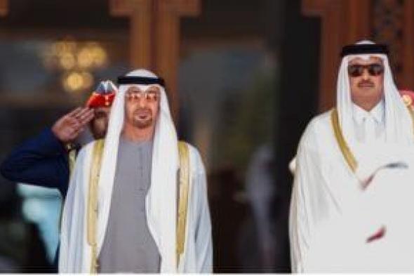 أمير
قطر
يبدأ
زيارة
أخوية
إلى
الإمارات