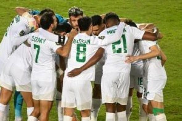 المصري
يكافئ
لاعبيه
بعد
التأهل
لربع
نهائي
الكونفدرالية