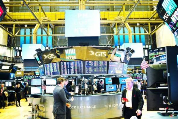 «وول
      ستريت»
      تترقب
      بيانات
      التضخم
      ونتائج
      «وول
      مارت»