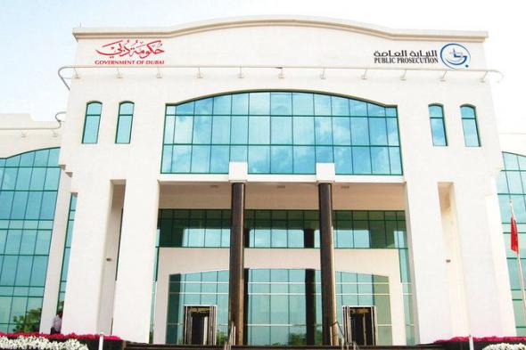 وفاة قائد درّاجة آسيوي بسبب وقوف غير مبرر لسائق وسط الطريق