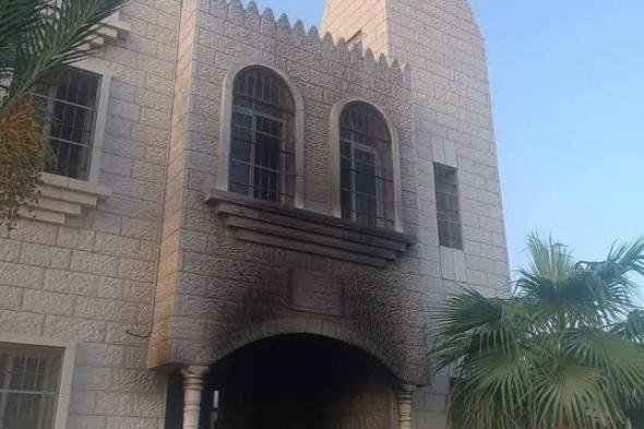 مجلس حكماء المسلمين يدين اعتداء مستوطنين على قرى بالضفة الغربيَّة وإحراق مسجد في طولكرم